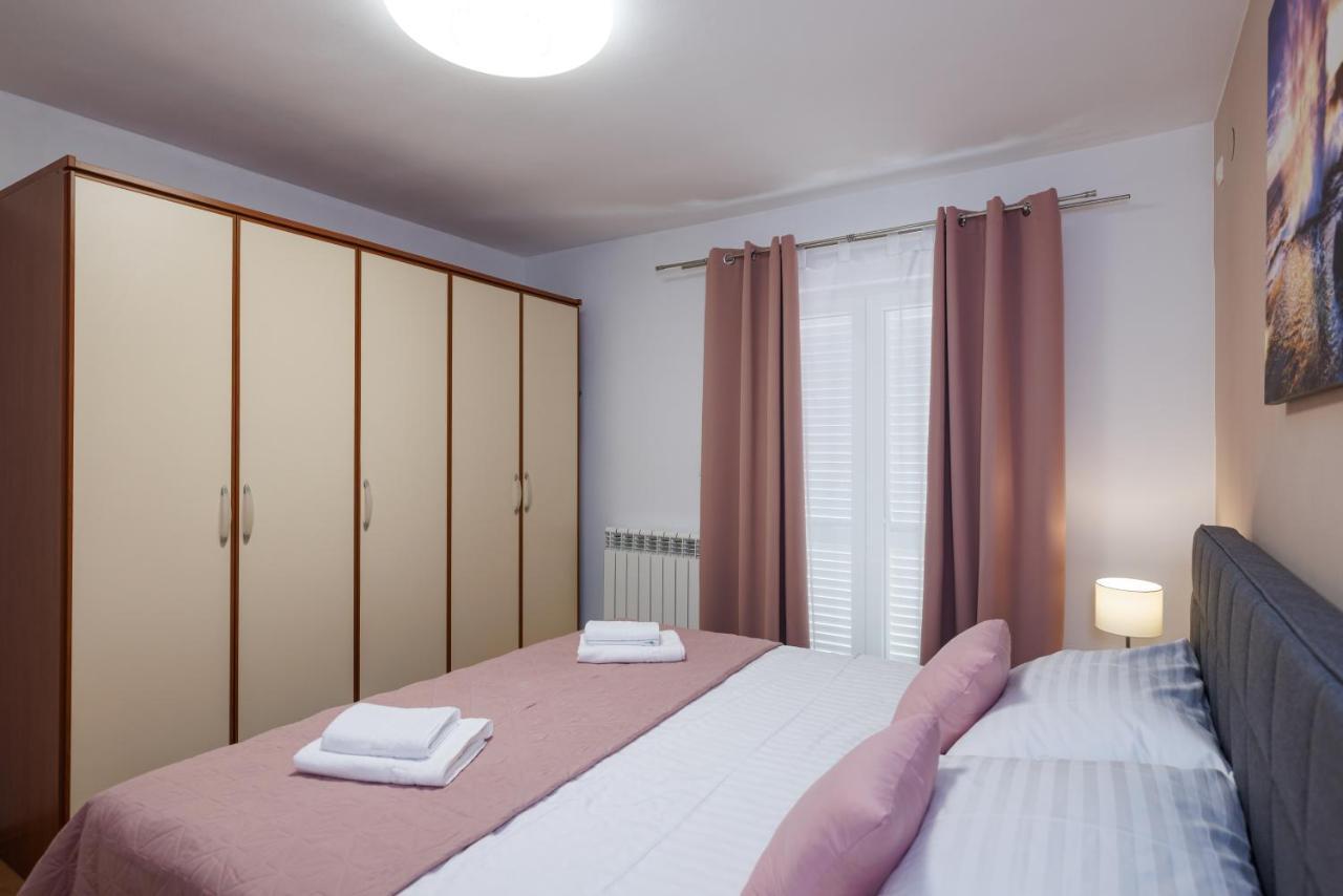 Apartman La Vista E' Bella Kornić エクステリア 写真